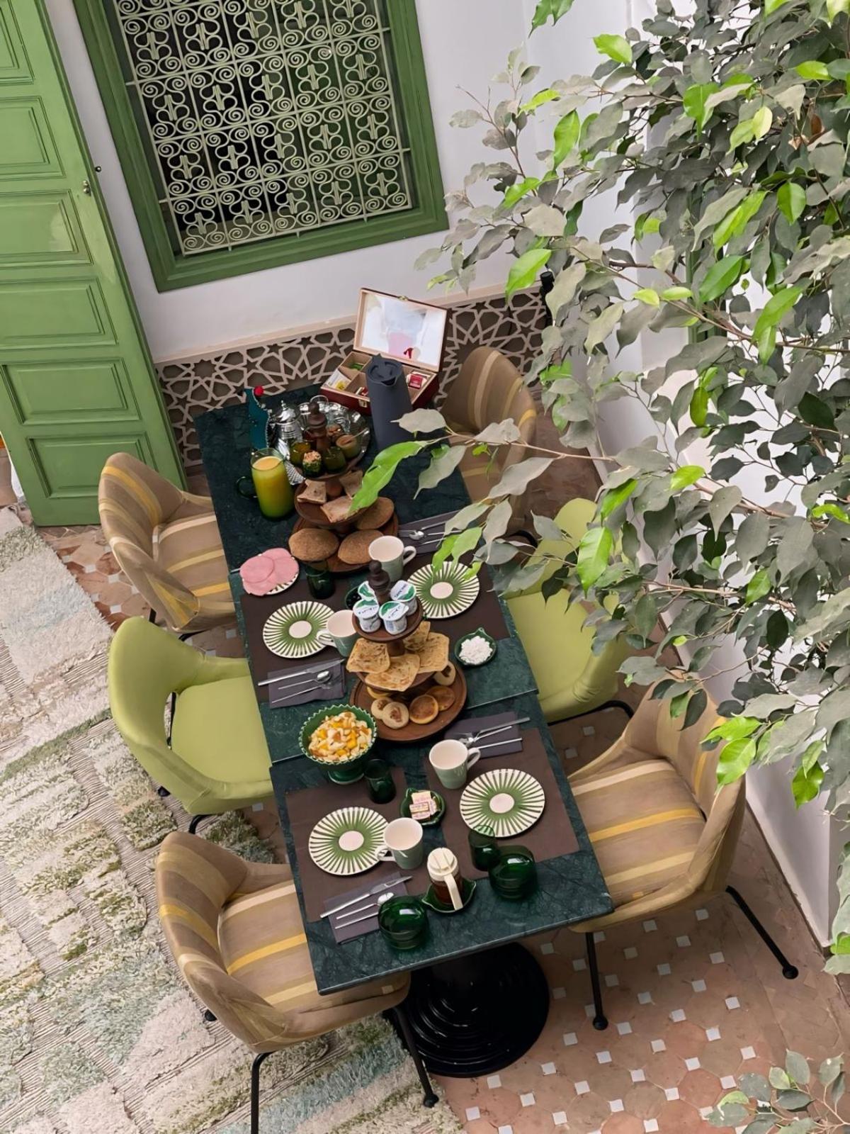 Riad Dar Adal Exclusivite 2 A 6 Personnes Petit Dejeuner Compris Place Jemaa El Fna Марракеш Екстер'єр фото
