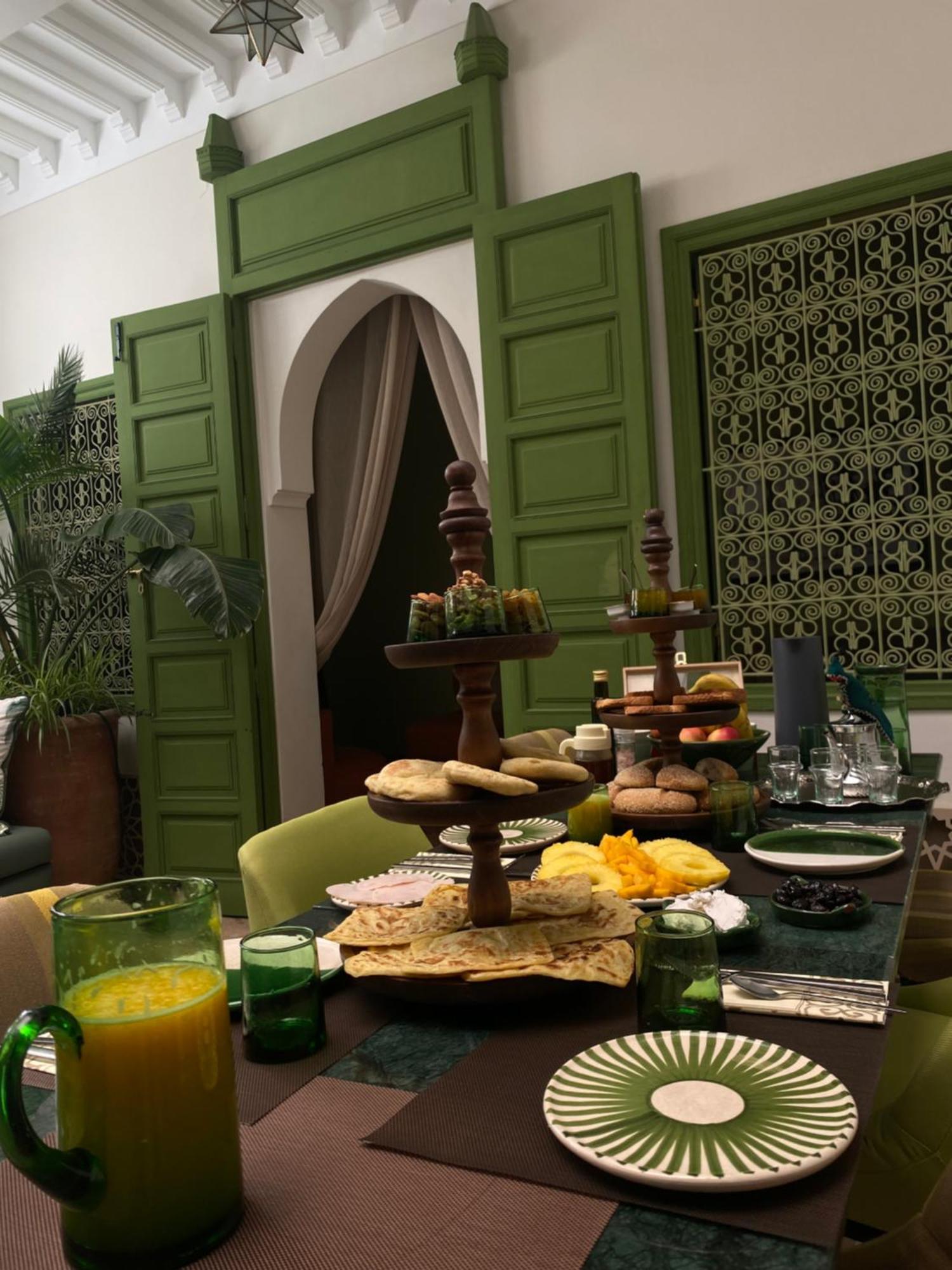 Riad Dar Adal Exclusivite 2 A 6 Personnes Petit Dejeuner Compris Place Jemaa El Fna Марракеш Екстер'єр фото