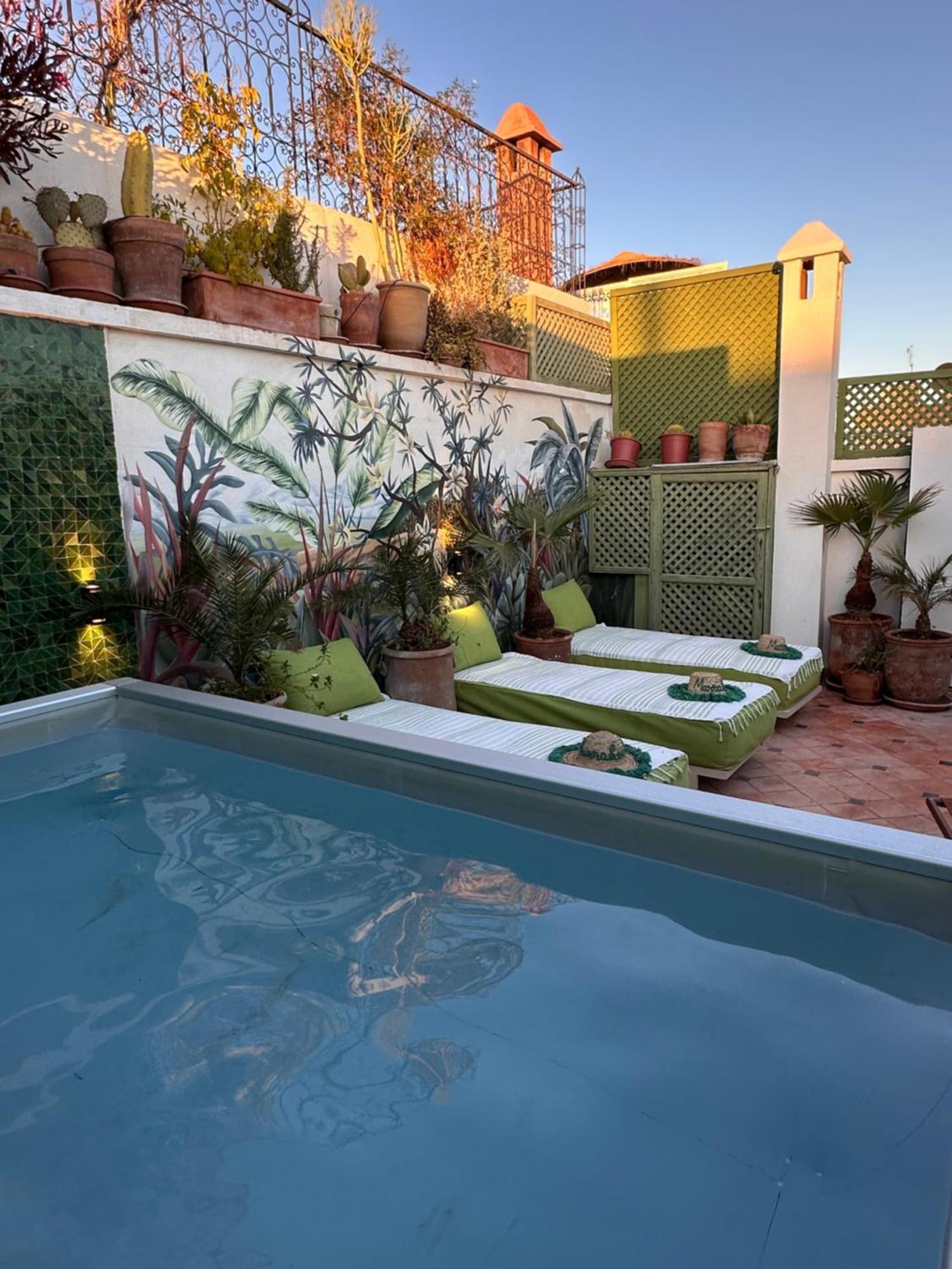 Riad Dar Adal Exclusivite 2 A 6 Personnes Petit Dejeuner Compris Place Jemaa El Fna Марракеш Екстер'єр фото